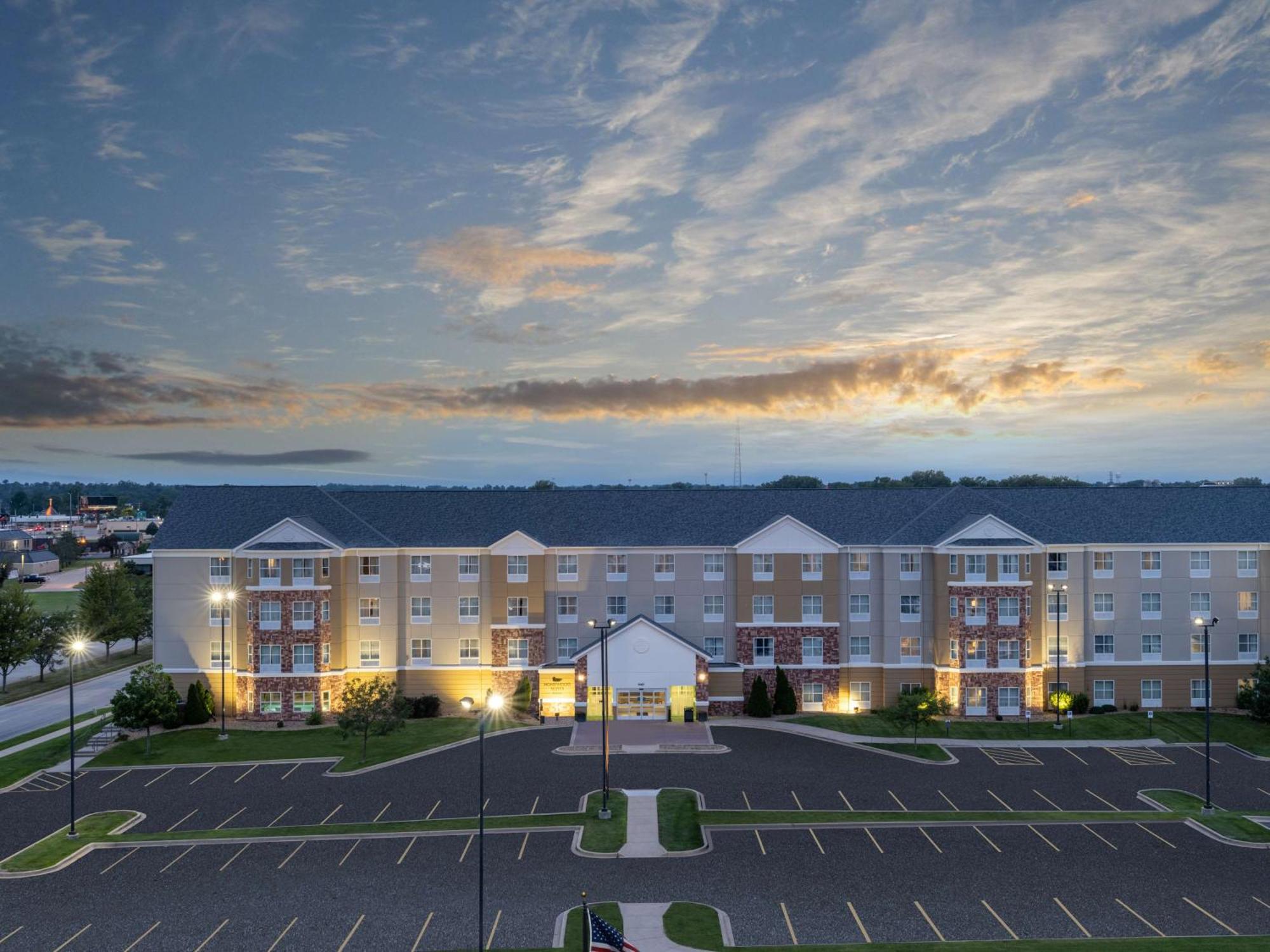 Homewood Suites By Hilton Cedar Rapids-North Luaran gambar