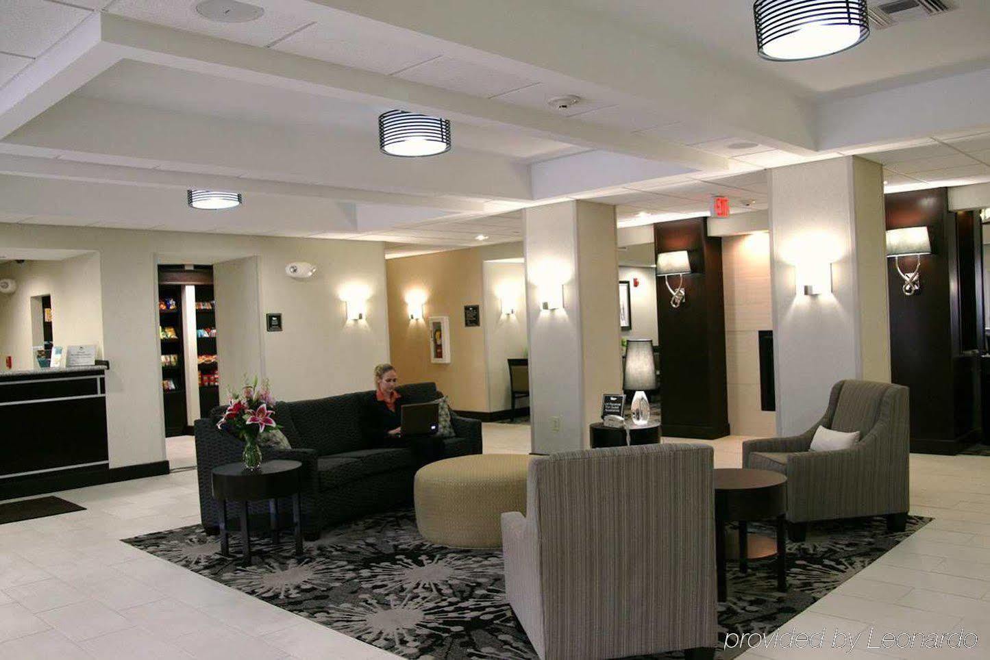 Homewood Suites By Hilton Cedar Rapids-North Dalaman gambar